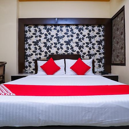Hotel O J P Inn Near Patel Nagar Metro Station Нью-Делі Екстер'єр фото