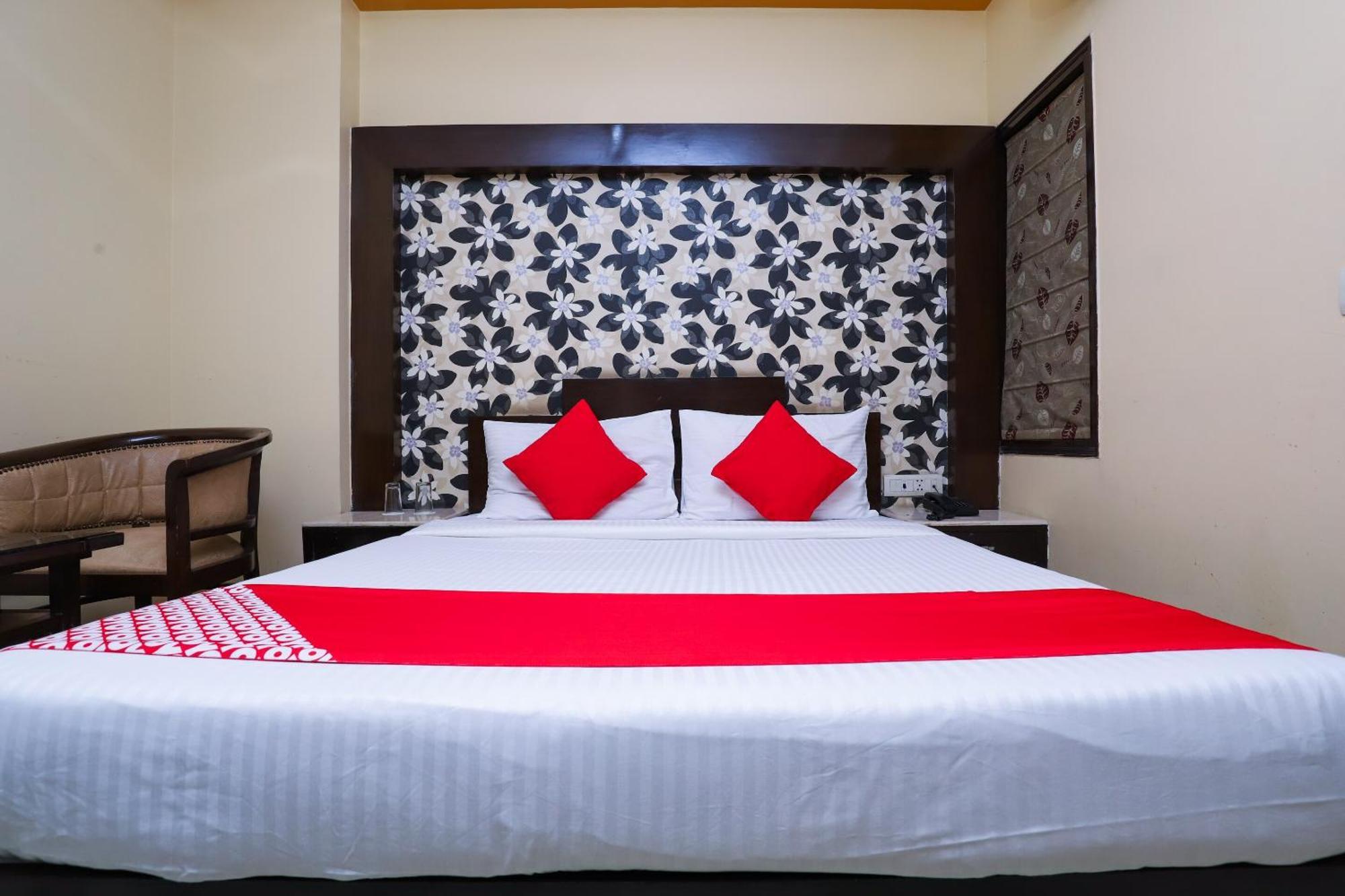 Hotel O J P Inn Near Patel Nagar Metro Station Нью-Делі Екстер'єр фото